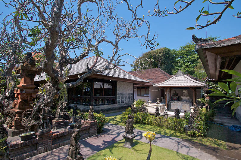 Home | Segara Beach Front Hotel in Sanur - Segara Village Hotel Sanur Bali